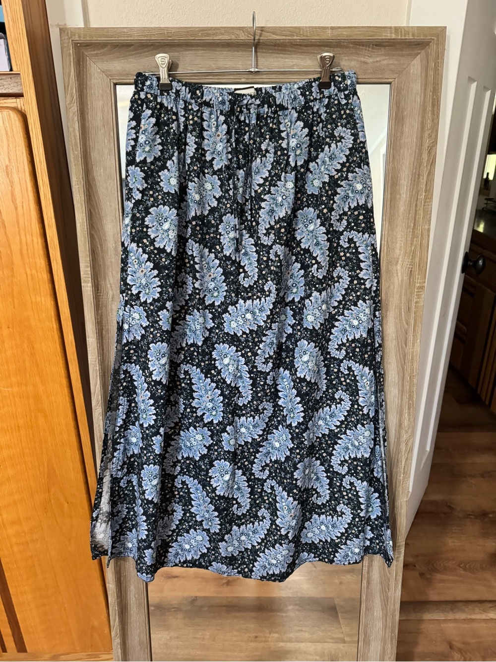 J Crew Collection Pull On Skirt in Ratti Pacific Paisley - Picture 2 of 4